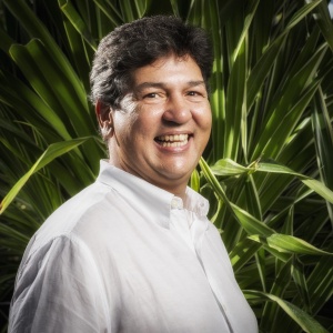 anglada, 35, estudio